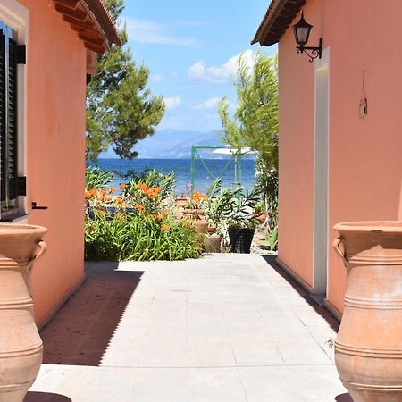 Bouka Beachfront Bungalows Agios Nikolaos  Dış mekan fotoğraf